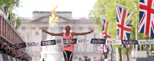 Sebastian Sawe Makes History with Sub-2-Hour Marathon in London