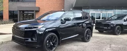 2026 Toyota RAV4: Enhanced Infotainment and Driver-Assistance Technologies