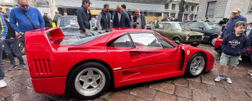 Piazza Affari: Milan's Unconventional Car Enthusiast Gathering