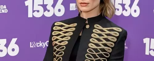 Margot Robbie's Striking Military-Inspired Look at West End Premiere