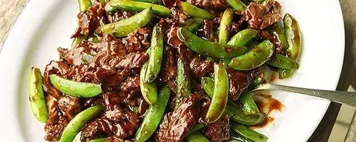 Mastering Stir-Fried Beef: Skirt Steak's Superiority
