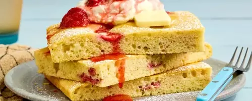 Sheet Pan Strawberry and Cream Pancakes: A Convenient Brunch Delight
