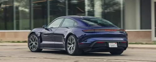 The 2025 Porsche Taycan 4: A Refined Electric Driving Experience