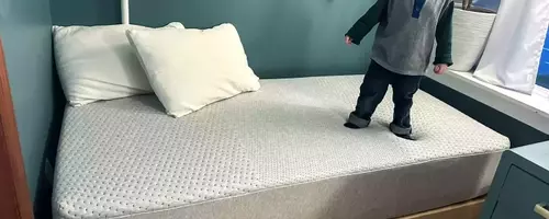 Choosing the Best Mattress for Children: A Comprehensive Guide