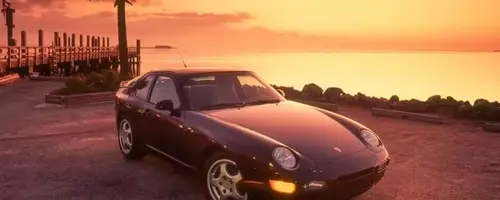Porsche 968: A Detailed Look at a 90s Sports Car Icon