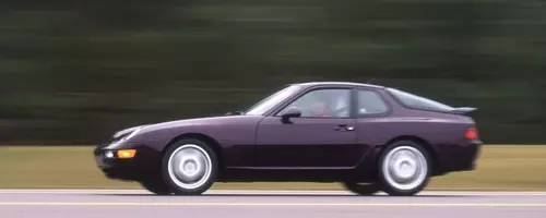 A Retrospective on the 1992 Porsche 968: Evolution and Design