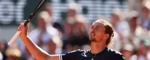 Zverev Advances to French Open Final
