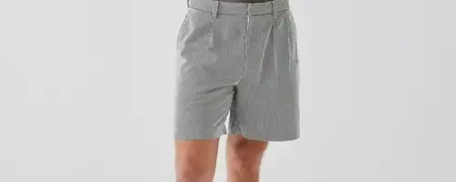 The Ultimate Guide to Men's Linen Shorts for Summer Style and Comfort
