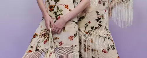 Anna Sui's Resort 2027 Collection: A Glamorous Reflection on 1960s Pop Culture