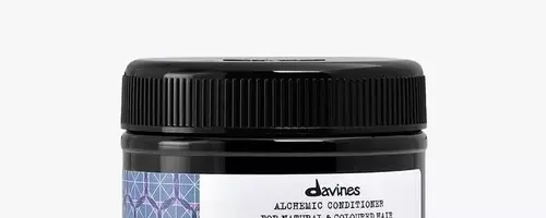The Ultimate Guide to Color-Depositing Hair Masks for Lasting Vibrancy