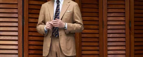 The Enduring Elegance of the Khaki Suit for Summer Weddings