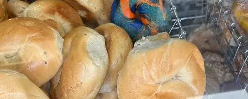 NYC's Culinary Scene Catches Knicks Fever with Themed Delicacies