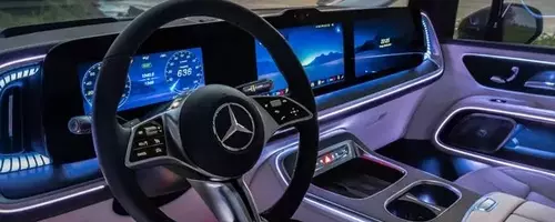 Inside the Luxurious 2028 Mercedes-Benz VLE-Class EV Interior