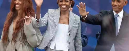 Michelle Obama's Classic Pastel Manicure at Presidential Center Opening