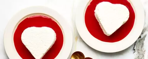 A French-Inspired Valentine's Day Dessert: Coeur à la Crème with Strawberry Coulis