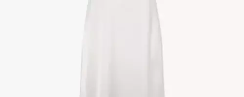 Embracing Minimalist Summer Dresses: A Style Guide