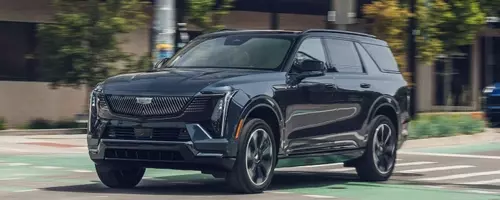 Cadillac Escalade IQL: A Long-Distance Electric Luxury SUV Review