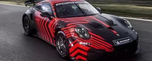 Porsche Unveils New 911 GT4 R Race Car