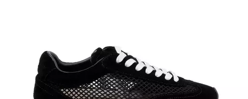 Embrace the Mesh: The Ultimate Guide to the Season's Hottest Footwear Trend