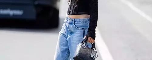 The Ultimate Guide to Styling Boyfriend Jeans with the Perfect Footwear