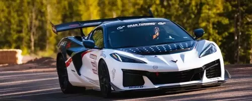 Corvette ZR1X Dominates Pikes Peak with New Production Car Record