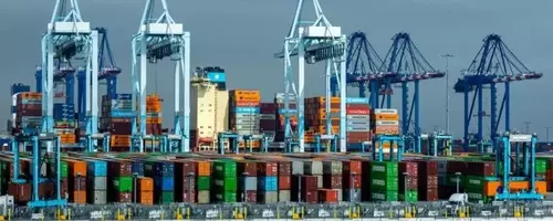 US Goods Trade Deficit Reaches 14-Month Peak as Imports Climb