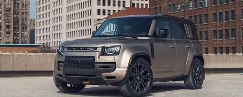 Land Rover Recalls Over 250,000 SUVs Due to Airbag Deployment Issue