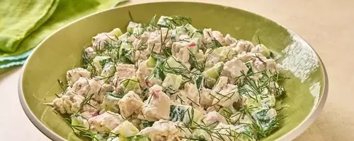 Refreshingly Quick Cucumber Chicken Salad: A High-Protein Delight