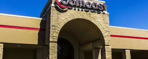 UBS Evaluates Comcast's Broadband Strategies and Peacock's Profitability Path