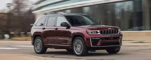 2026 Jeep Grand Cherokee Summit: A Detailed Look at Performance and Features
