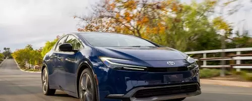 Toyota Prius 2026 Update: Enhanced Underneath, Familiar Exterior