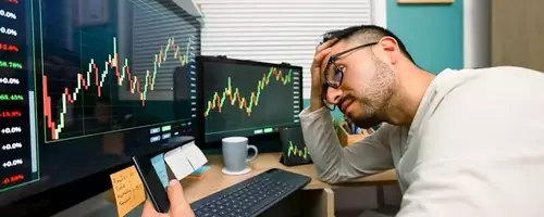 Strategy Inc. Stock Experiences Significant June Decline