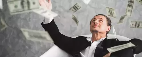 Maximizing Returns: A Guide to Dividend ETFs for Long-Term Investors