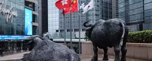 Global Equities Advance as Oil Prices Decline Amid Supply Boost and Anticipation of AI Sector Earnings