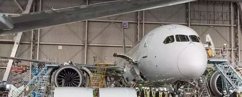 Cramer Praises Boeing's Market Comeback