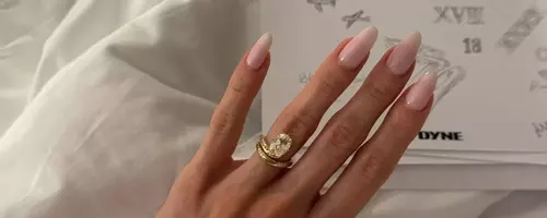 The Rise of Champagne Diamonds: A Unique Choice for Engagement Rings
