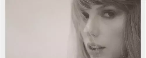 The Ultimate Gift Guide for Taylor Swift Fans