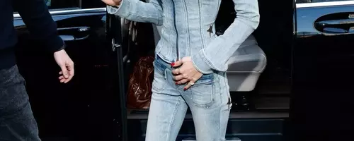 The Ultimate Guide to Light-Wash Jeans for Summer Style