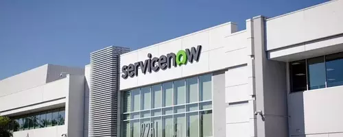 ServiceNow Elevates Full-Year Outlook Amidst AI-Powered Booking Growth