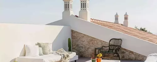 Top Airbnb Selections in Portugal's Algarve Region