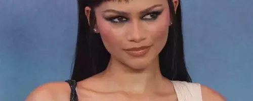 Zendaya's Spider-Man Premiere Look Weaves Fashion Magic