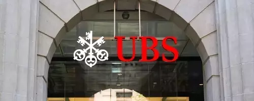 Analyzing UBS's Current Valuation: Is It Overpriced?