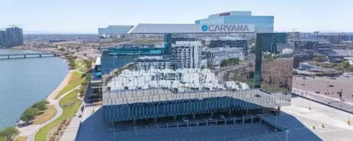 Carvana's Path: Growth, Digital Dominance, and Valuation Challenges