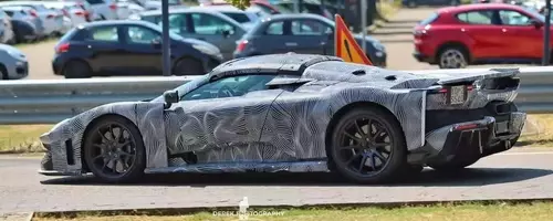 Ferrari F80 Aperta Spotted During Road Tests, Featuring a Removable Roof