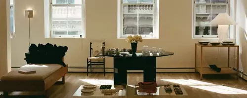 The Resurgence of In-Person Retail: A Shift from Online Fatigue to Curated Experiences