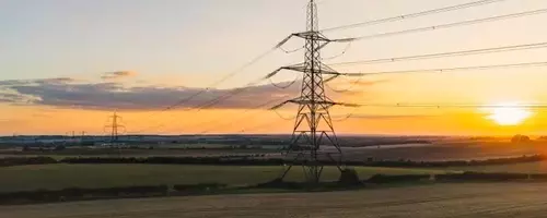 Sempra: Navigating Improving Fundamentals Amidst Mounting Uncertainties