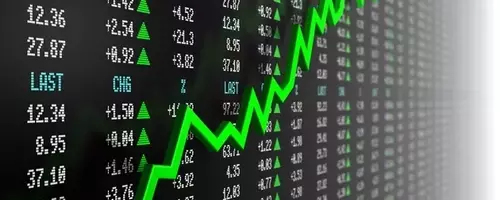 EPR Properties' Strong Q2 Performance Prompts Buy Rating Upgrade