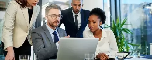 Analyzing Q2 Holdings: A 'Sell' Rating Justification