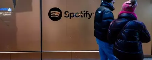 Spotify's Strategic Crossroads: Navigating AI, Licensing, and Valuation