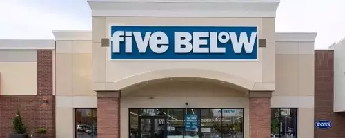 Five Below: Blending Social Media Trends with Brick-and-Mortar Retail